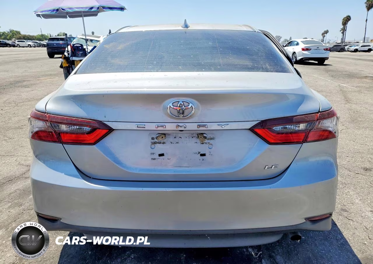 2021 Toyota Camry Le VIN:4T1C11AKXMU456467 - 6