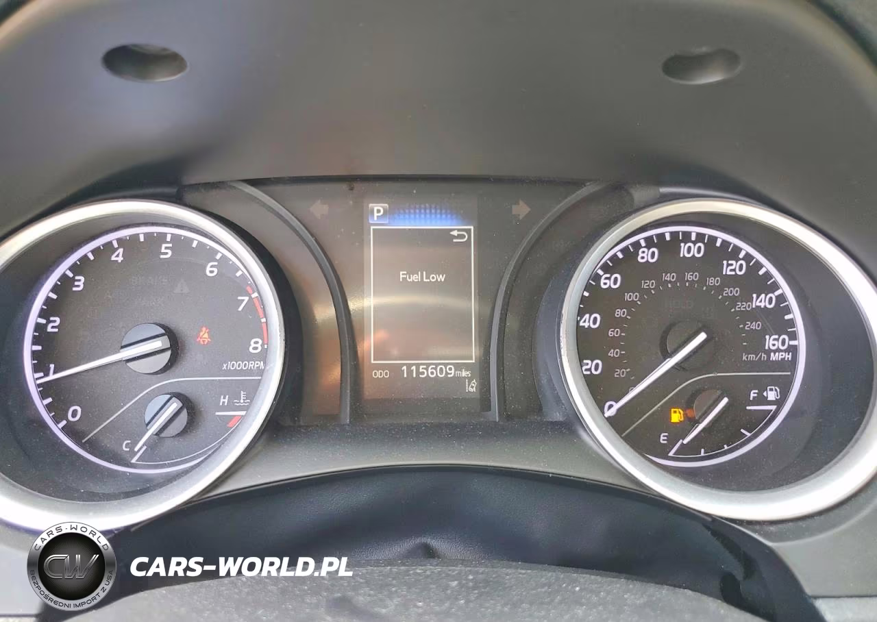 2021 Toyota Camry Le VIN:4T1C11AKXMU456467 - 9