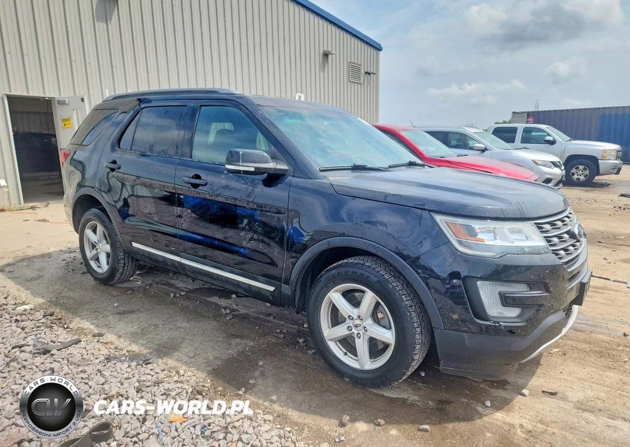 2016 Ford Explorer Xlt VIN:1FM5K8D83GGC31499 - 4