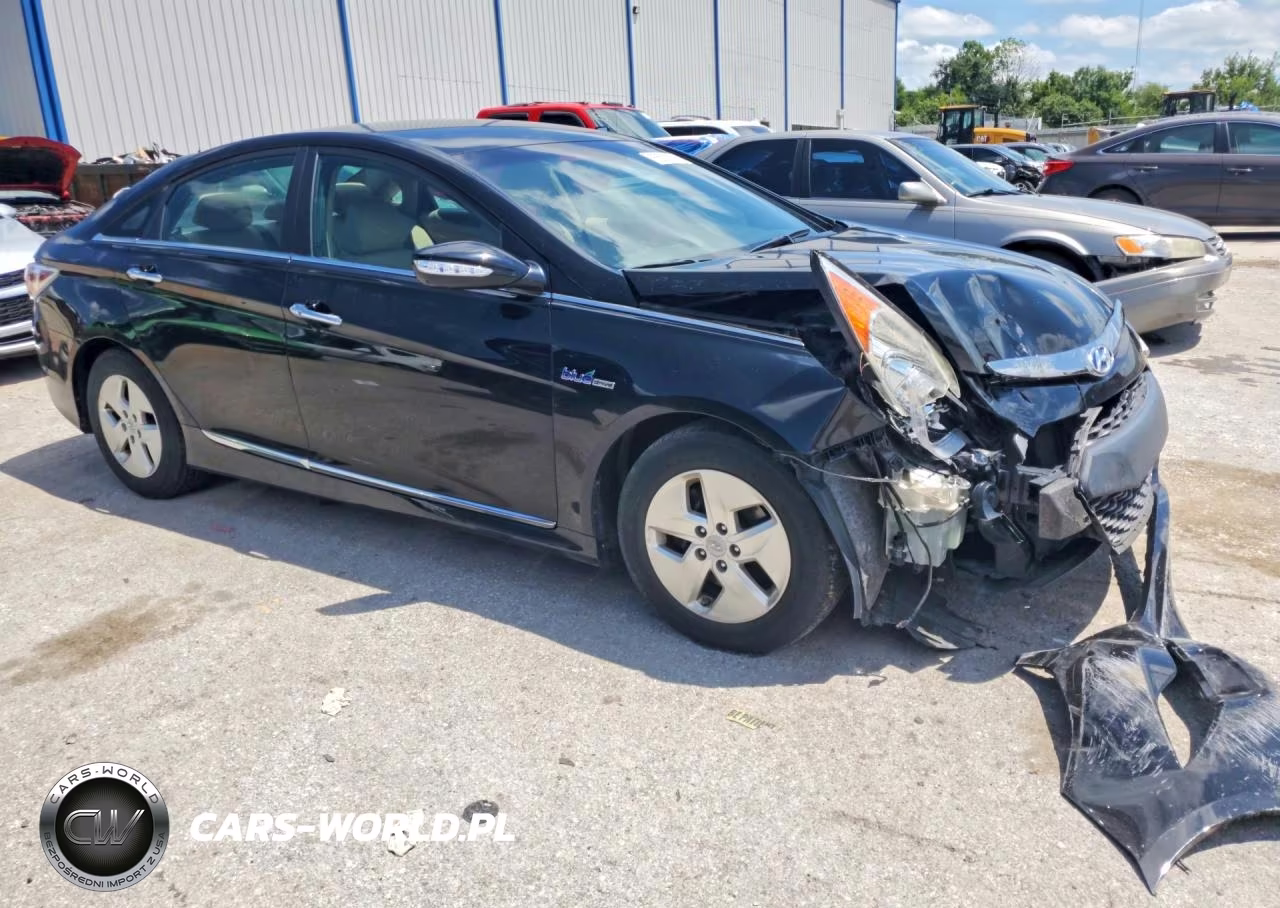 2011 Hyundai Sonata Hybrid VIN:KMHEC4A46BA003015 - 4