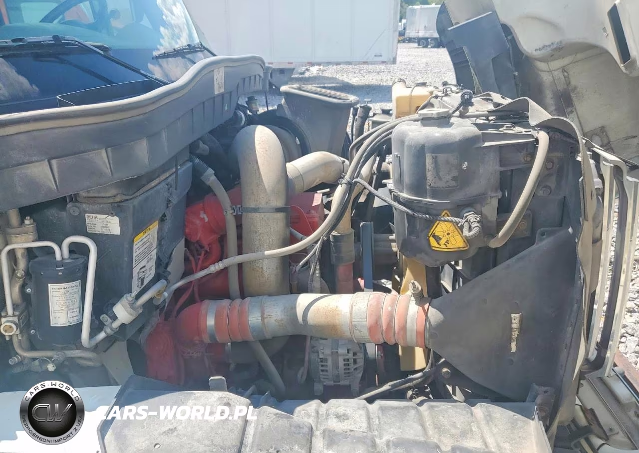 2008 International 7600 Truck Mounted Crane VIN:1HTWYAHR38J690945 - 10