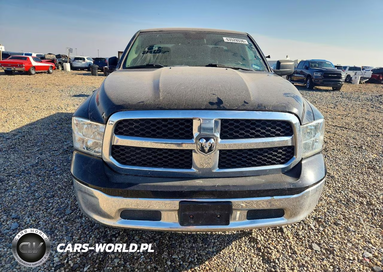 2019 Ram 1500 Classic Tradesman VIN:1C6RR6FG6KS722527 - 5