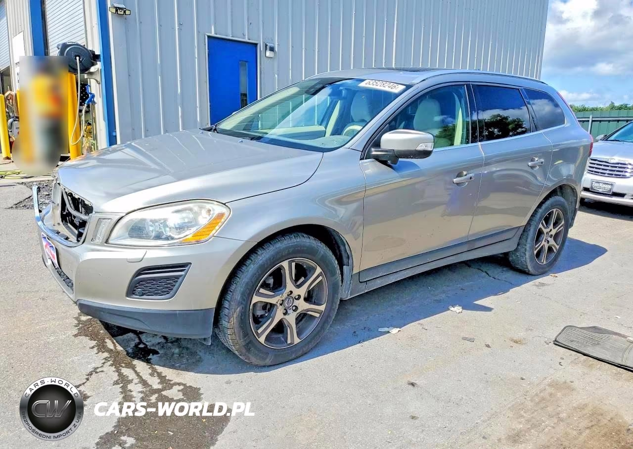 2012 Volvo Xc60 T6 – zdjęcie 1 z 13