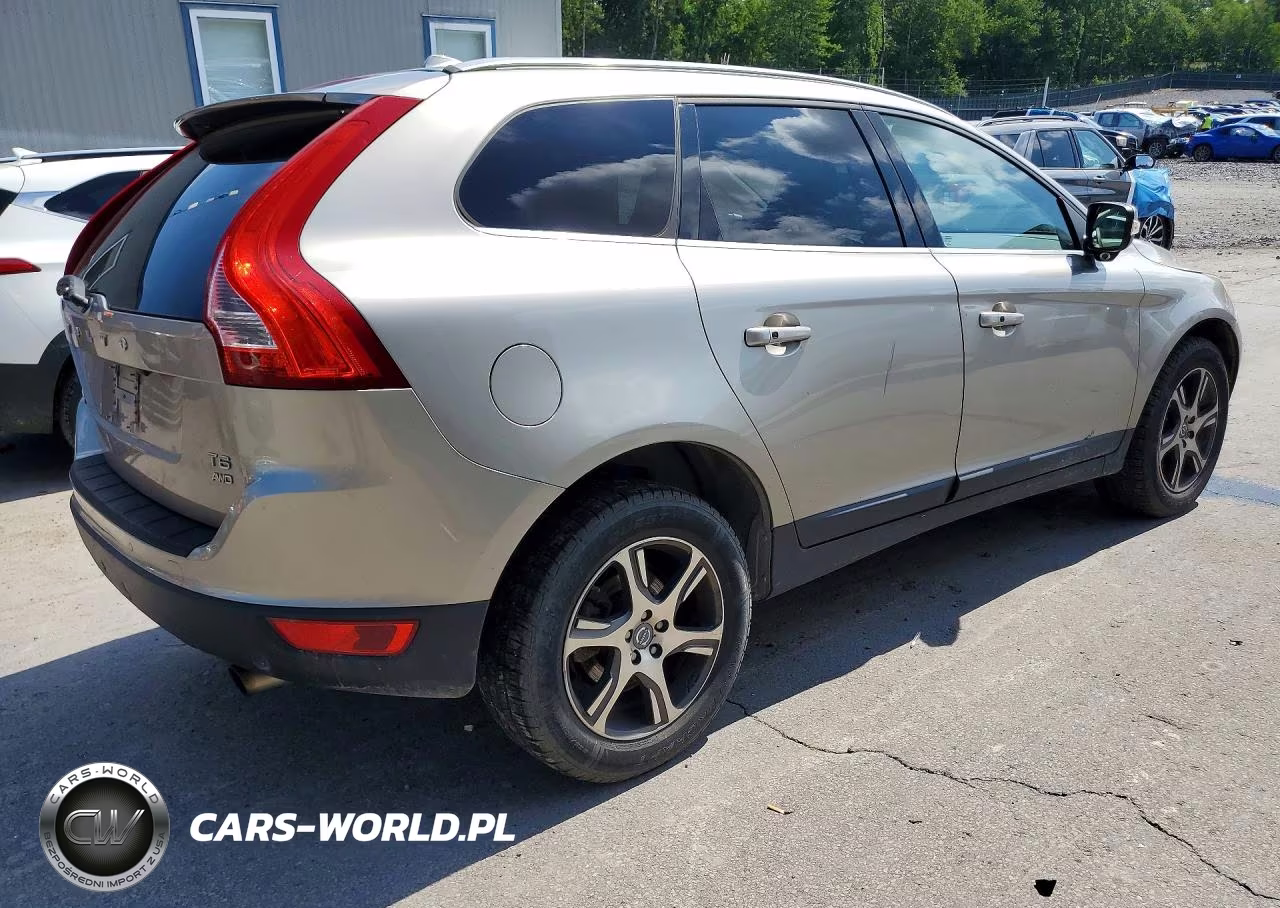 2012 Volvo Xc60 T6 VIN:YV4902DZ2C2257176 - 3