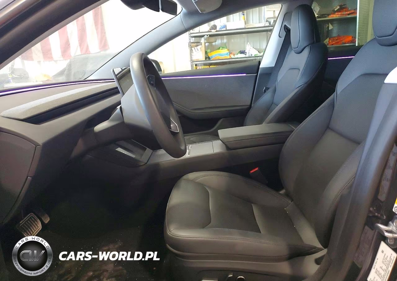 2025 Tesla Model 3 VIN:5YJ3E1EA1SF992837 - 7