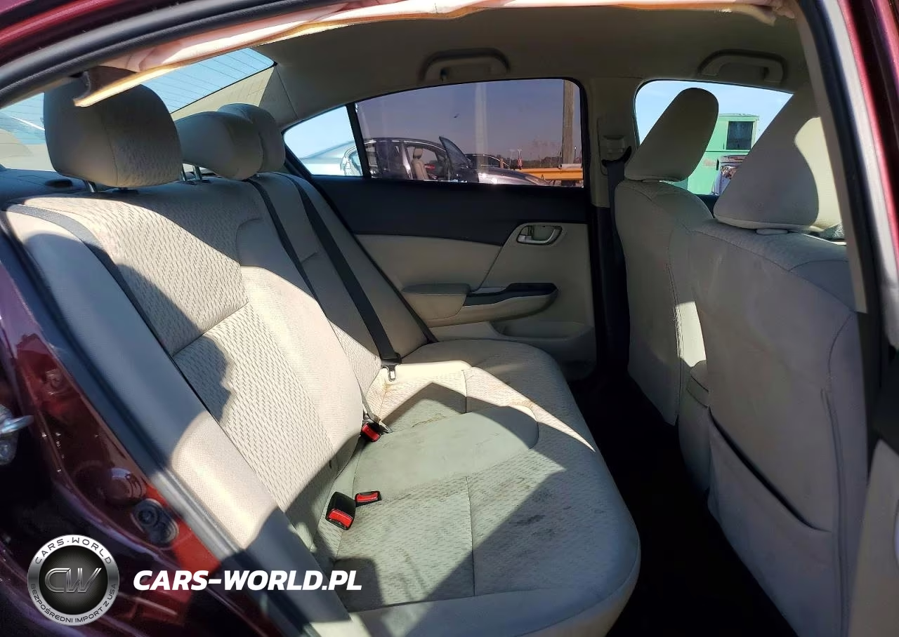 2015 Honda Civic VIN:19XFB2F51FE249331 - 10