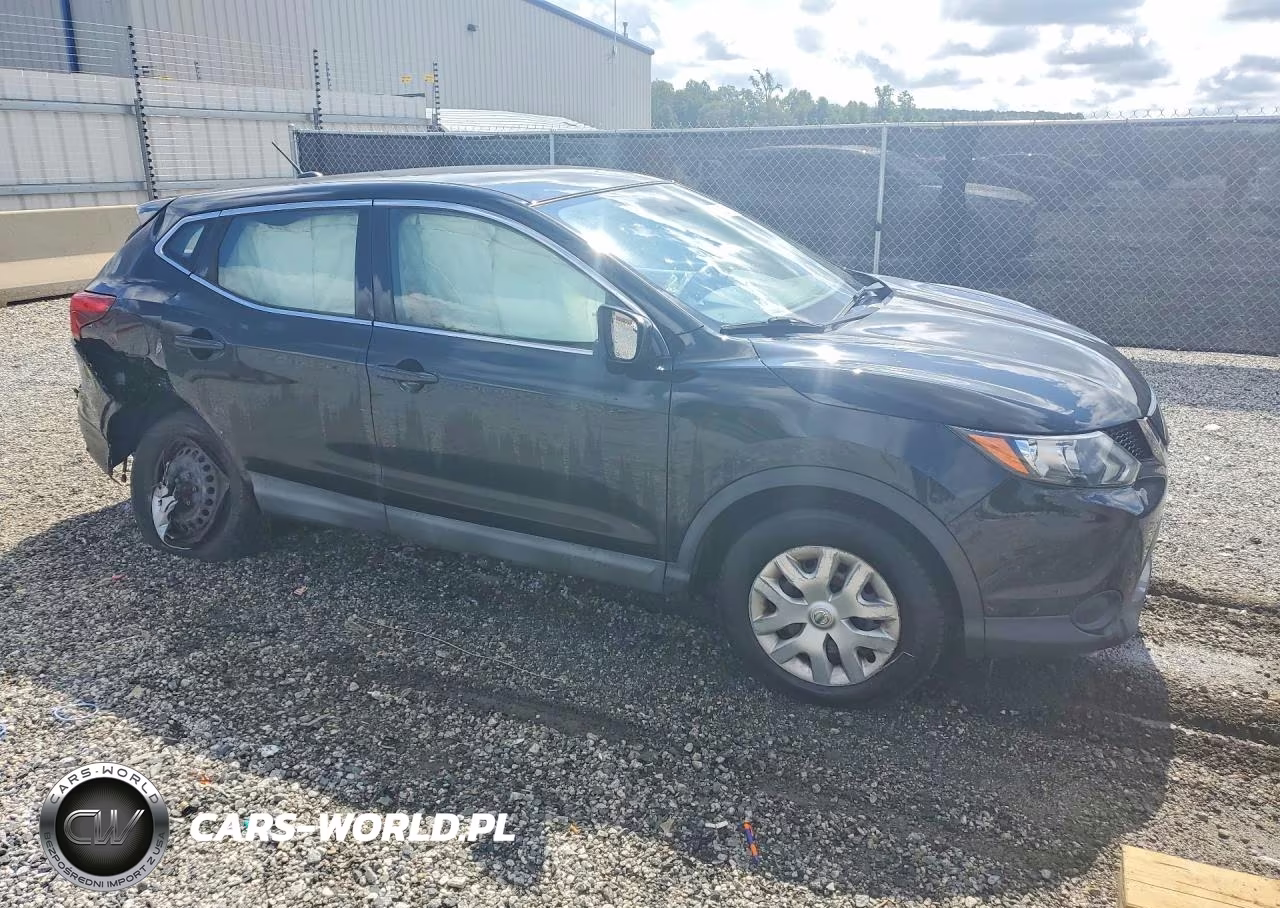 2019 Nissan Rogue Sport S VIN:JN1BJ1CR8KW333443 - 4