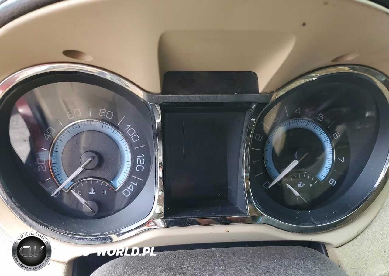 2010 Buick Lacrosse Cxs VIN:1G4GE5EV2AF288244 - 9