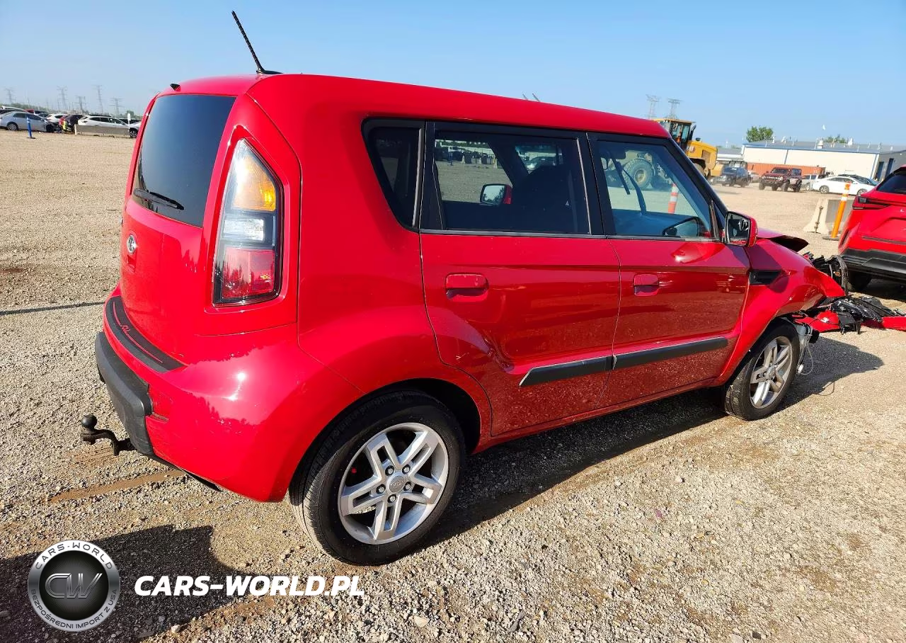 2010 Kia Soul + VIN:KNDJT2A24A7145445 - 3