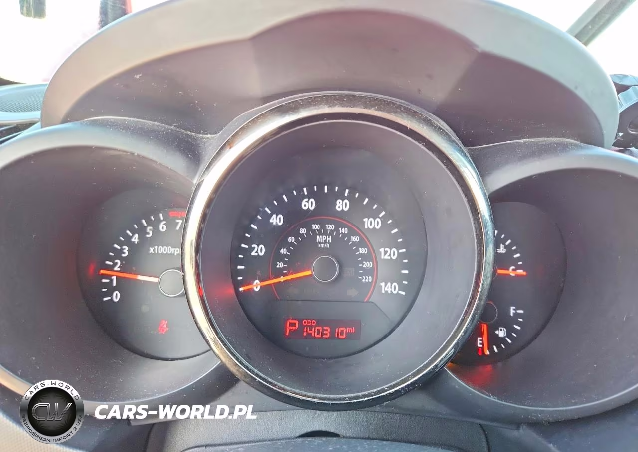 2010 Kia Soul + VIN:KNDJT2A24A7145445 - 9