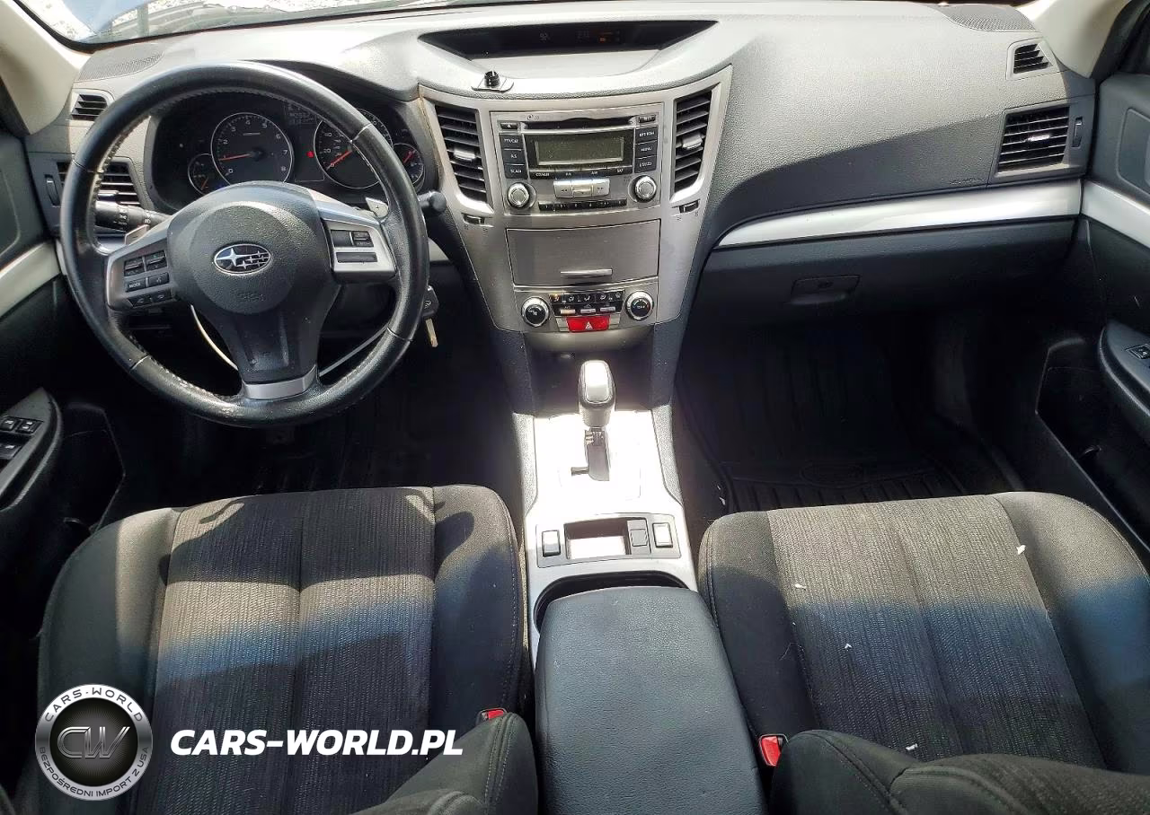 2013 Subaru Outback 2.5I Premium VIN:4S4BRCGC6D3201577 - 8