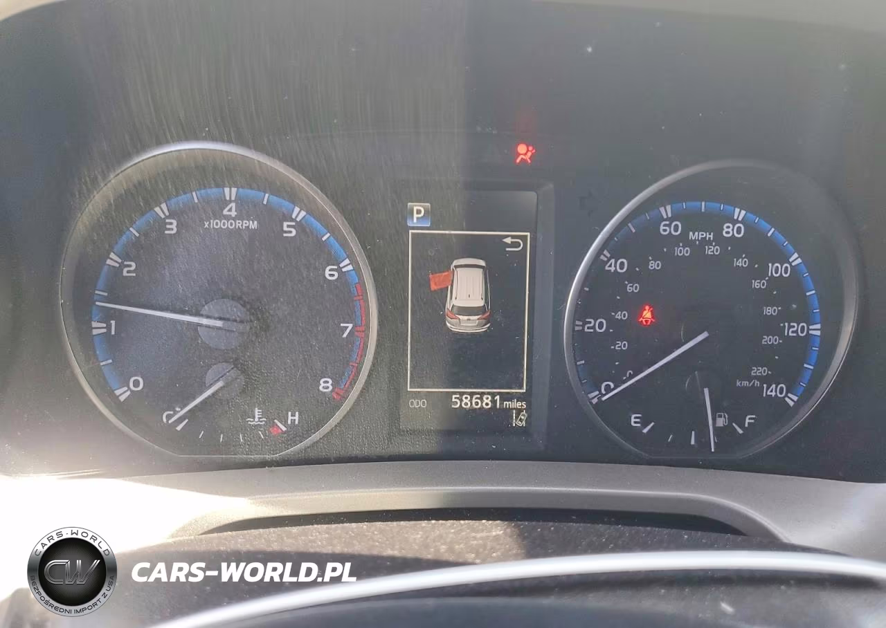 2018 Toyota Rav4 Le VIN:2T3ZFREV1JW510546 - 9