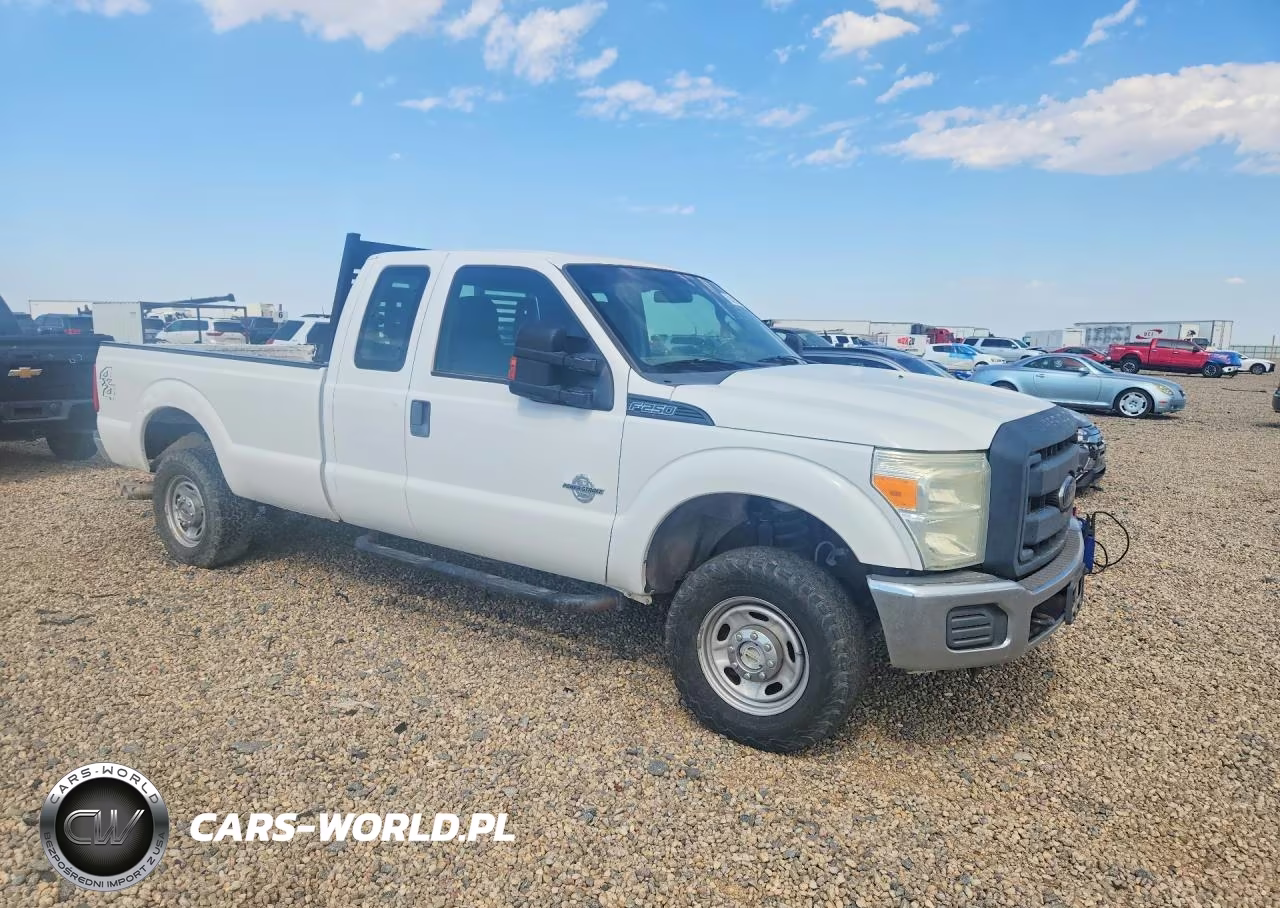 2015 Ford F250 Super Duty VIN:1FT7X2BT2FEA59530 - 4