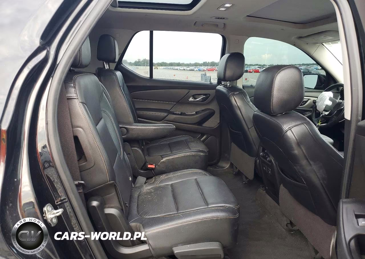 2019 Chevrolet Traverse Lt VIN:1GNERHKW4KJ116897 - 10