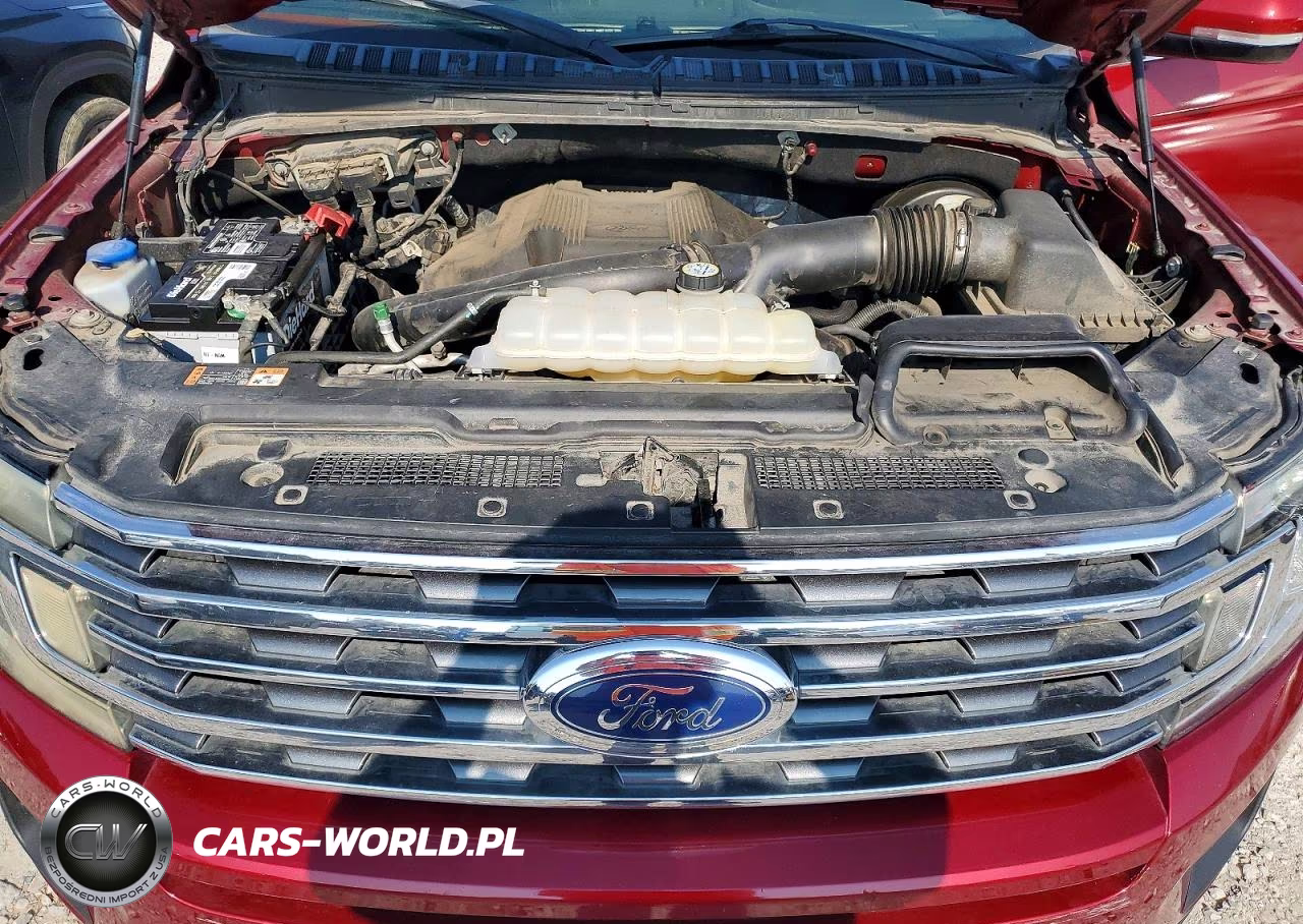 2018 Ford Expedition Xlt VIN:1FMJU1HT8JEA22096 - 12