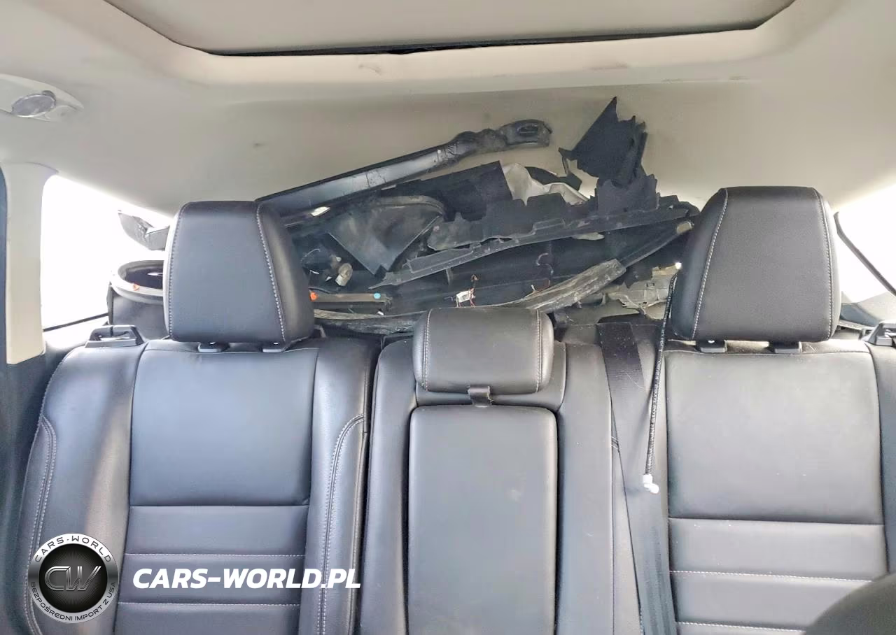 2015 Ford Escape Titanium VIN:1FMCU9J96FUB91360 - 10