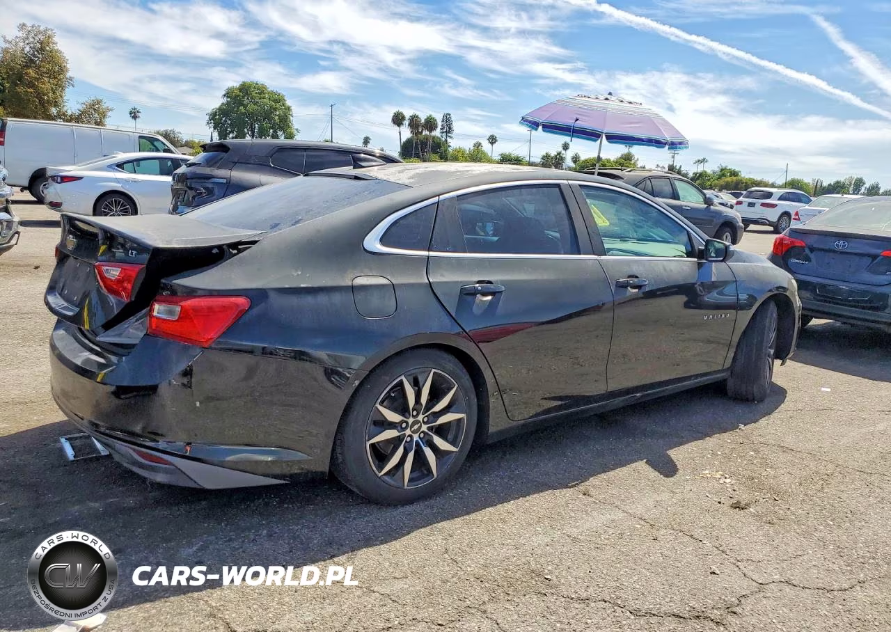 2017 Chevrolet Malibu Lt VIN:1G1ZE5ST7HF277081 - 3