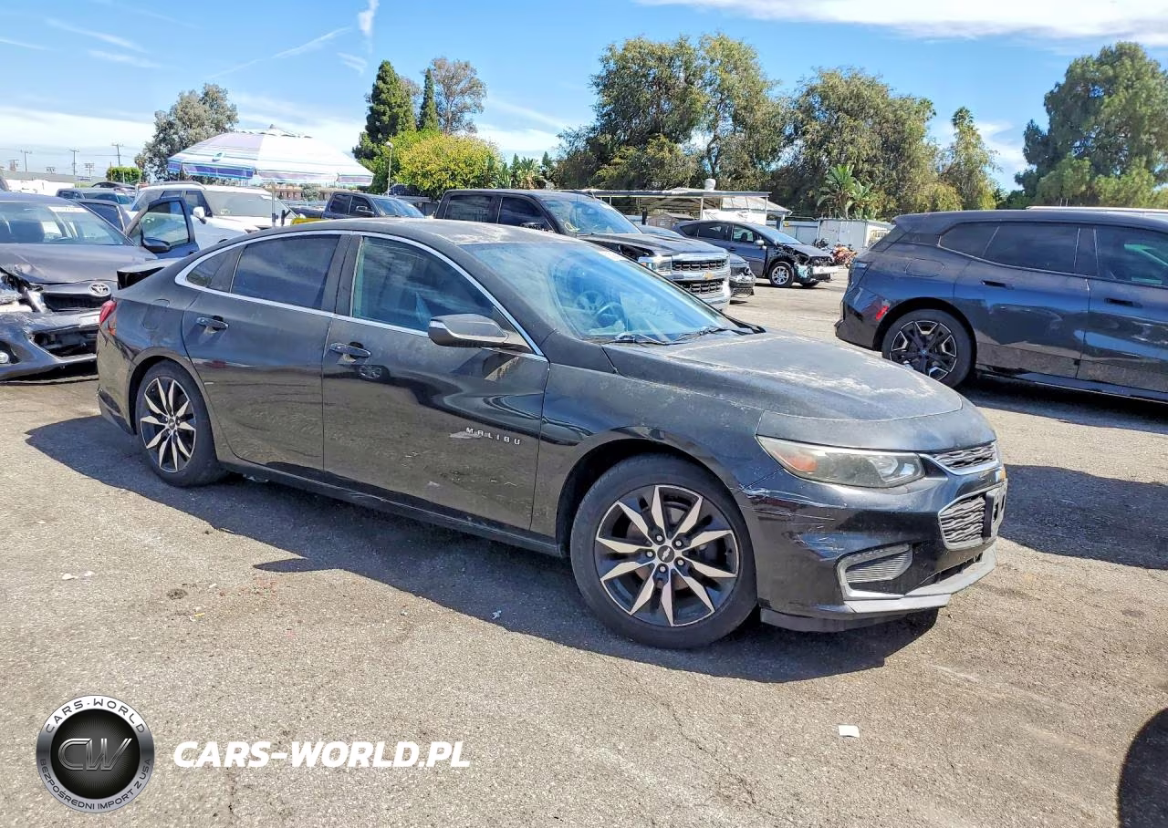 2017 Chevrolet Malibu Lt VIN:1G1ZE5ST7HF277081 - 4