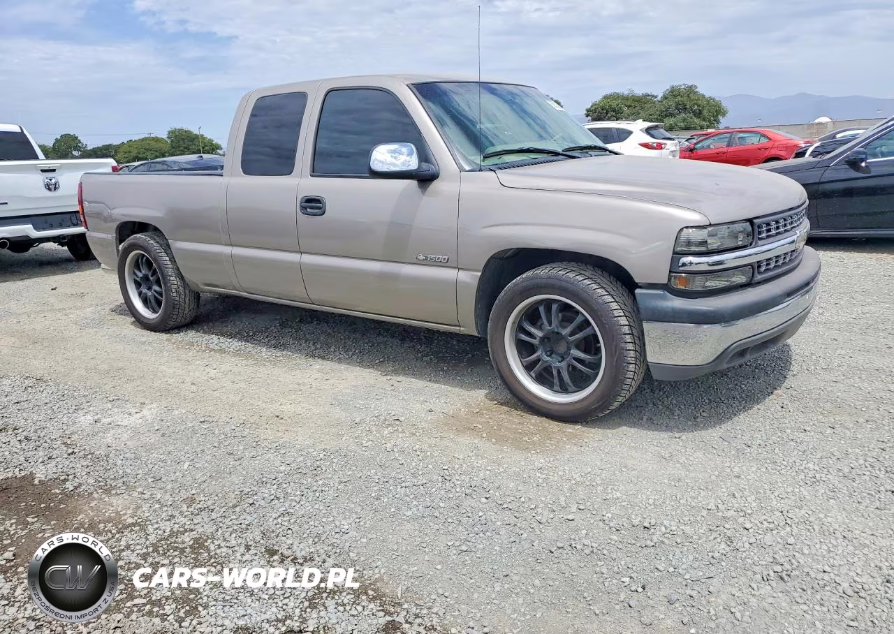 2001 Chevrolet Silverado C1500 VIN:2GCEC19V611154011 - 4