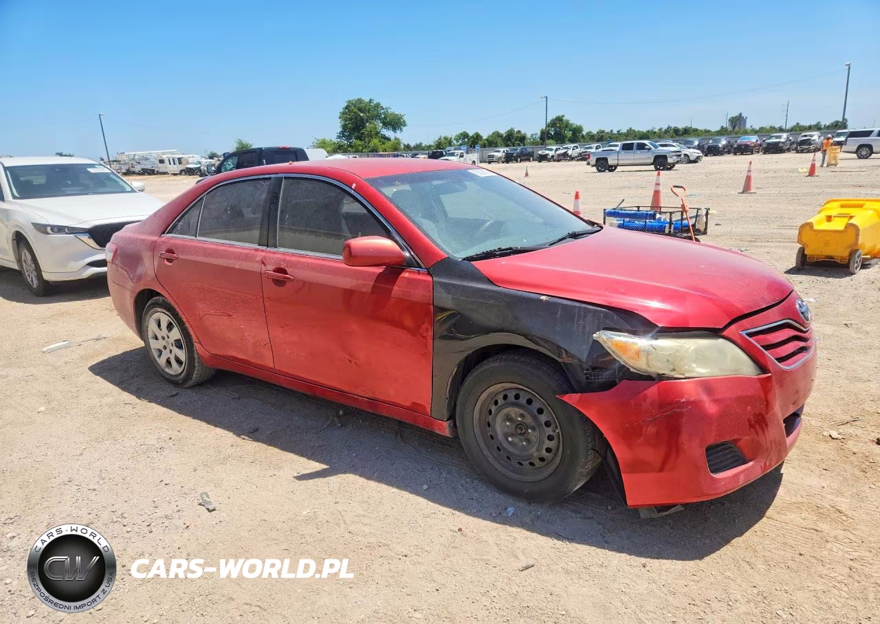 2011 Toyota Camry Le VIN:4T1BF3EK6BU748245 - 4