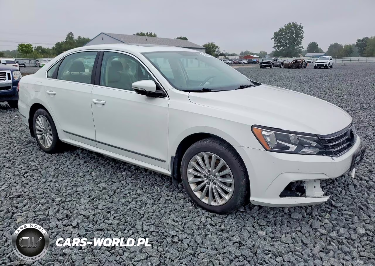 2016 Volkswagen Passat Se VIN:1VWBT7A33GC061334 - 4