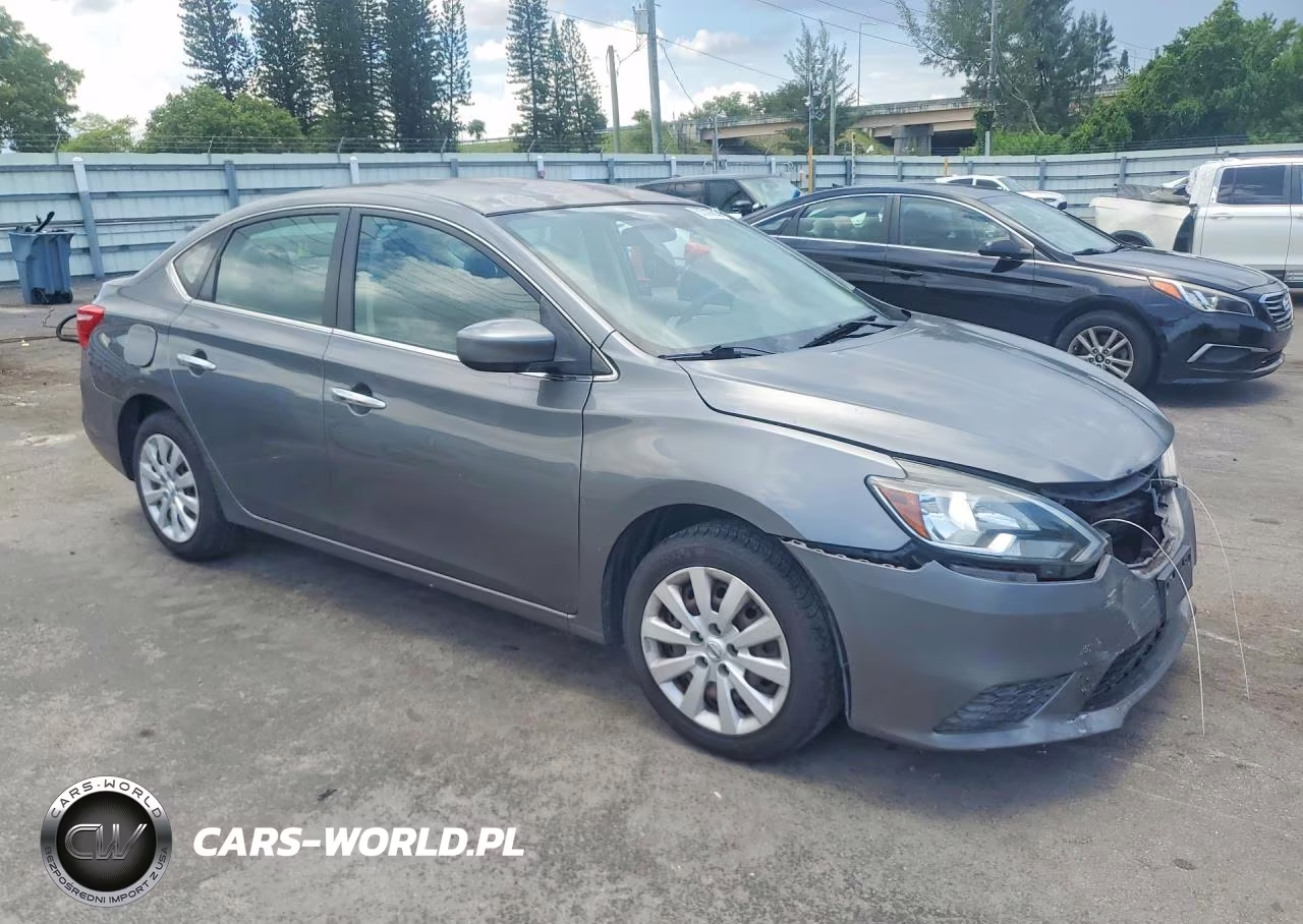 2016 Nissan Sentra S VIN:3N1AB7AP3GY267574 - 4