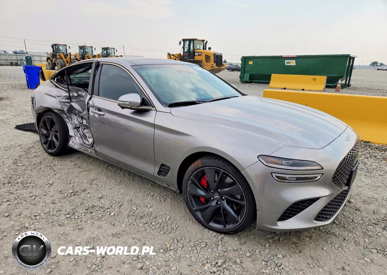 2023 Genesis G70 3.3T Standard VIN:KMTG54TE5PU122212 - 4