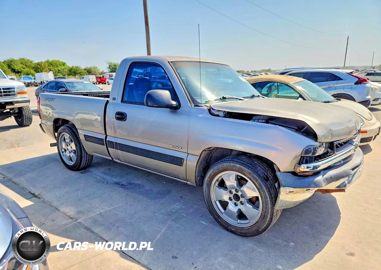 1999 Chevrolet Silverado C1500 VIN:1GCEC14W3XZ134122 - 4