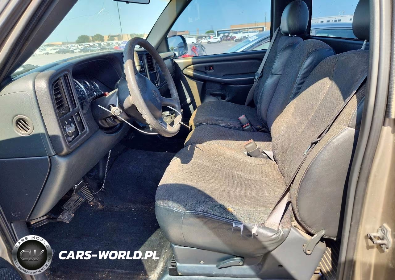 1999 Chevrolet Silverado C1500 VIN:1GCEC14W3XZ134122 - 7