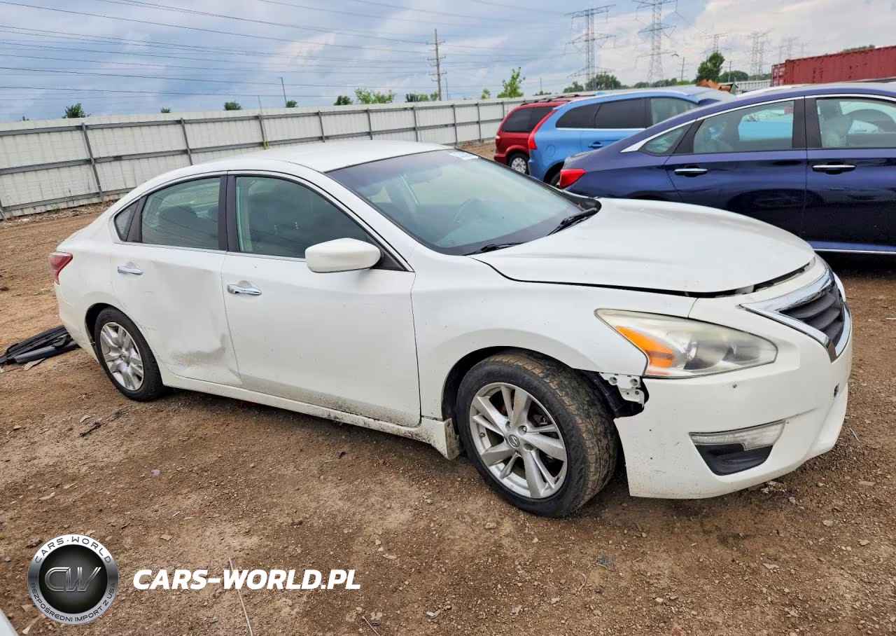 2013 Nissan Altima 2.5 VIN:1N4AL3AP9DN436546 - 4