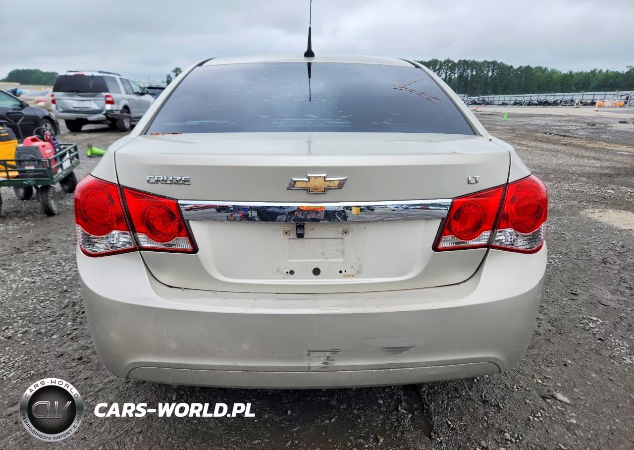 2013 Chevrolet Cruze VIN:1G1PE5SB2D7186951 - 6