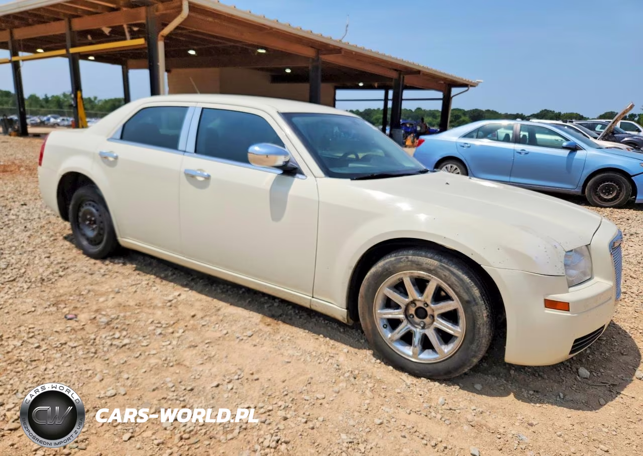 2008 Chrysler 300 Lx VIN:2C3LA43R68H293023 - 4