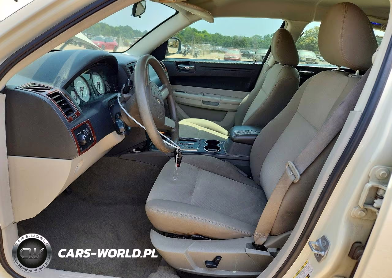 2008 Chrysler 300 Lx VIN:2C3LA43R68H293023 - 7