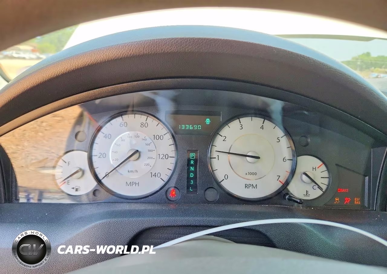 2008 Chrysler 300 Lx VIN:2C3LA43R68H293023 - 9