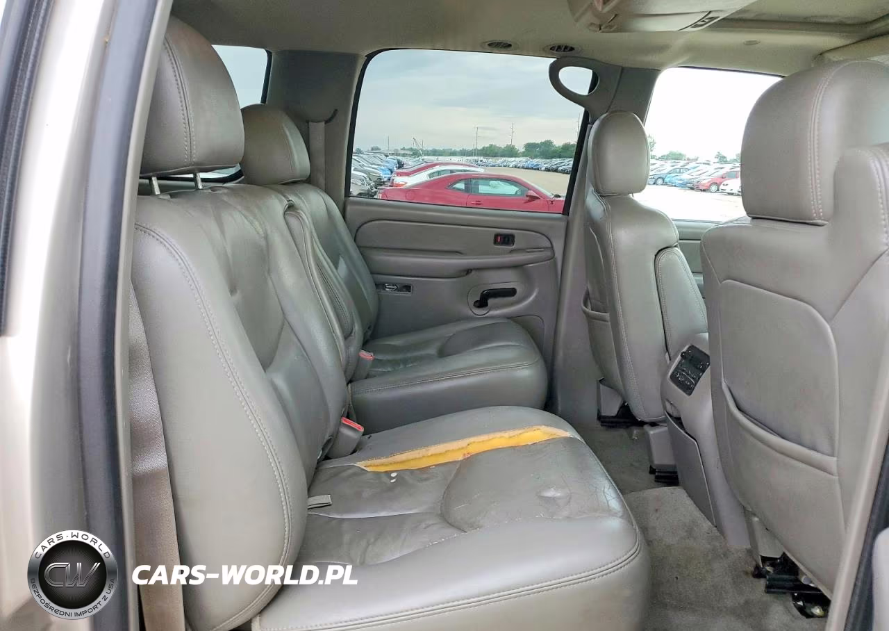 2004 Chevrolet Suburban K1500 VIN:3GNFK16Z04G311629 - 10