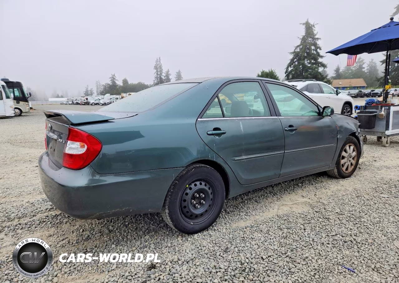 2004 Toyota Camry Xle VIN:4T1BE32KX4U372157 - 3