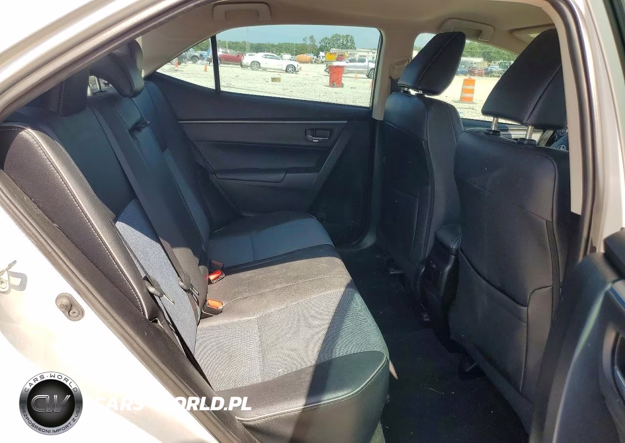 2015 Toyota Corolla S Plus VIN:5YFBURHE3FP311079 - 10