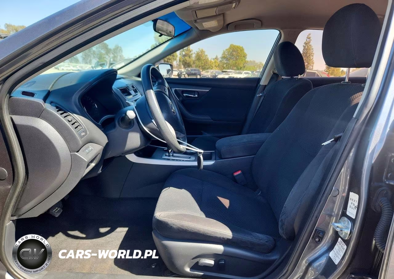 2015 Nissan Altima 2.5 S VIN:1N4AL3AP2FN323783 - 7