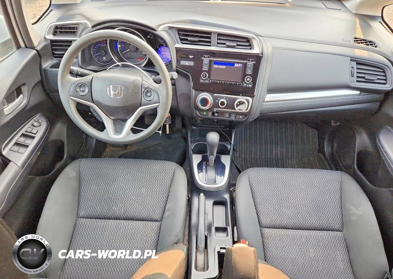 2019 Honda Fit Lx VIN:3HGGK5H4XKM745806 - 8