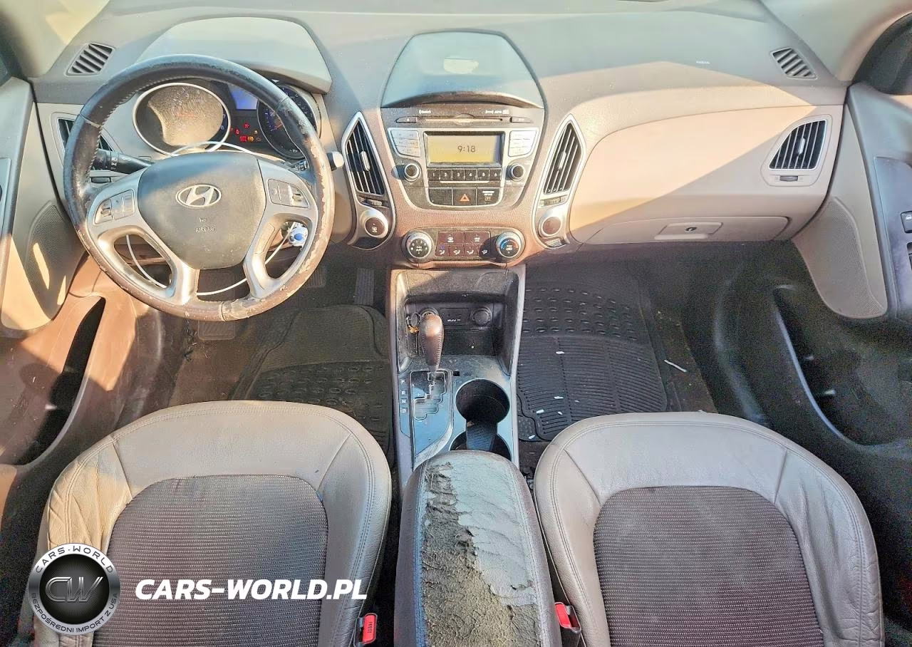 2011 Hyundai Tucson Gls VIN:KM8JU3AC9BU220599 - 8