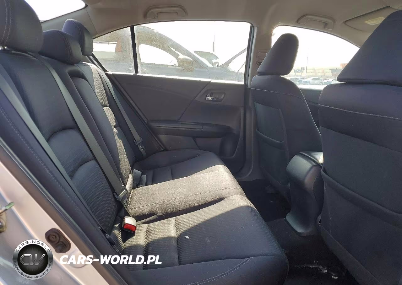 2015 Honda Accord Sport VIN:1HGCR2F55FA000078 - 10