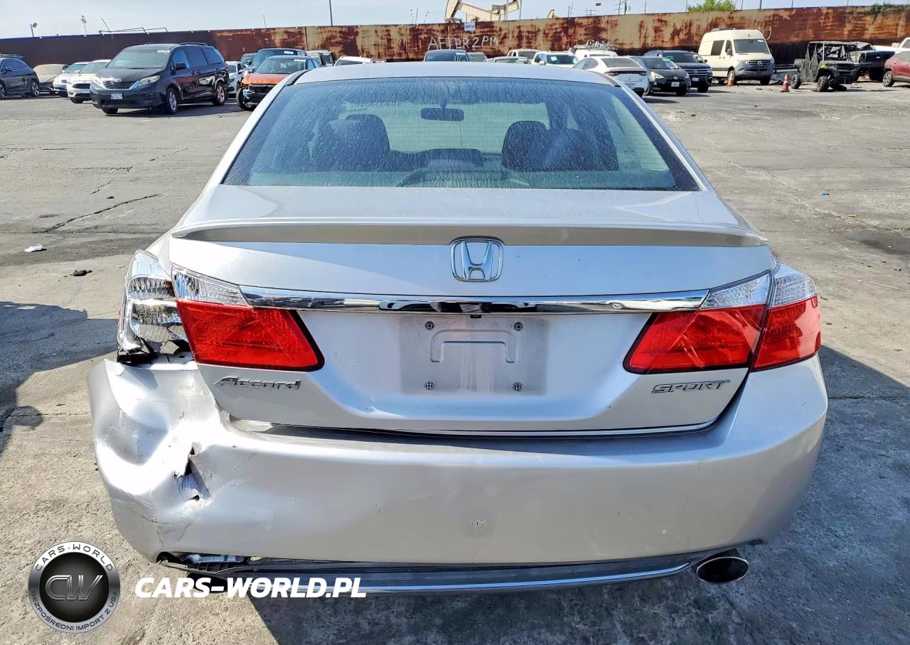 2015 Honda Accord Sport VIN:1HGCR2F55FA000078 - 6