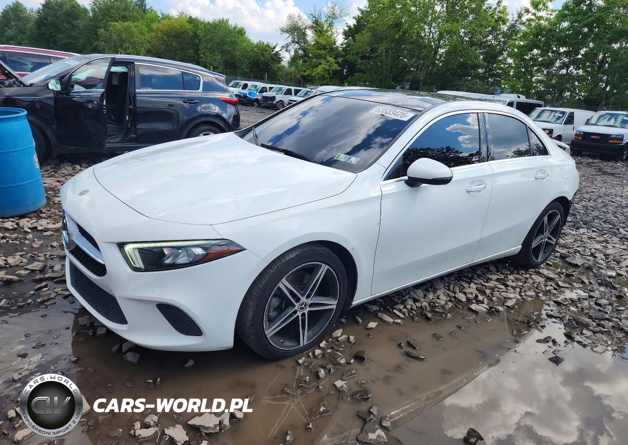 2021 Mercedes-Benz A 220 4Matic VIN:W1K3G4FB8MJ285948 - 1