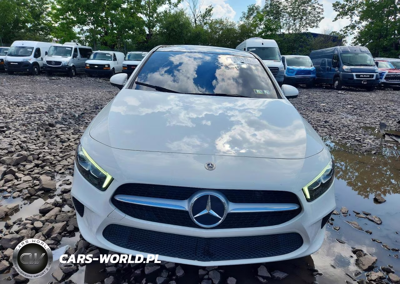 2021 Mercedes-Benz A 220 4Matic VIN:W1K3G4FB8MJ285948 - 5