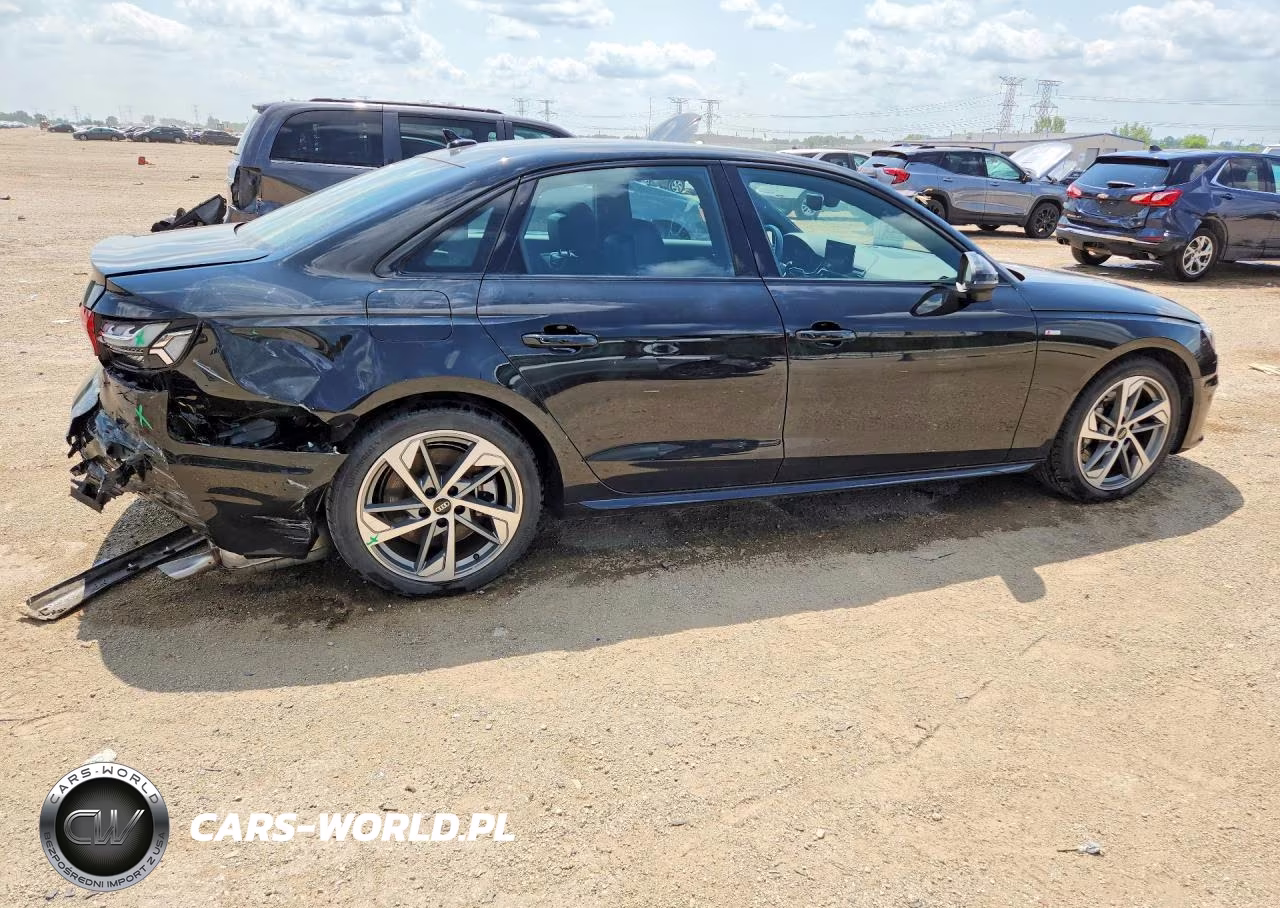 2025 Audi A4 Premium Plus 45 VIN:WAUEAAF46SN001966 - 3