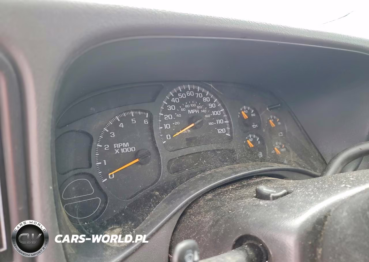 2005 Chevrolet Suburban K1500 VIN:3GNFK16ZX5G177925 - 9