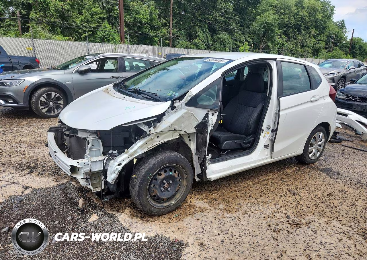 2019 Honda Fit Lx VIN:3HGGK5H43KM715787 - 1