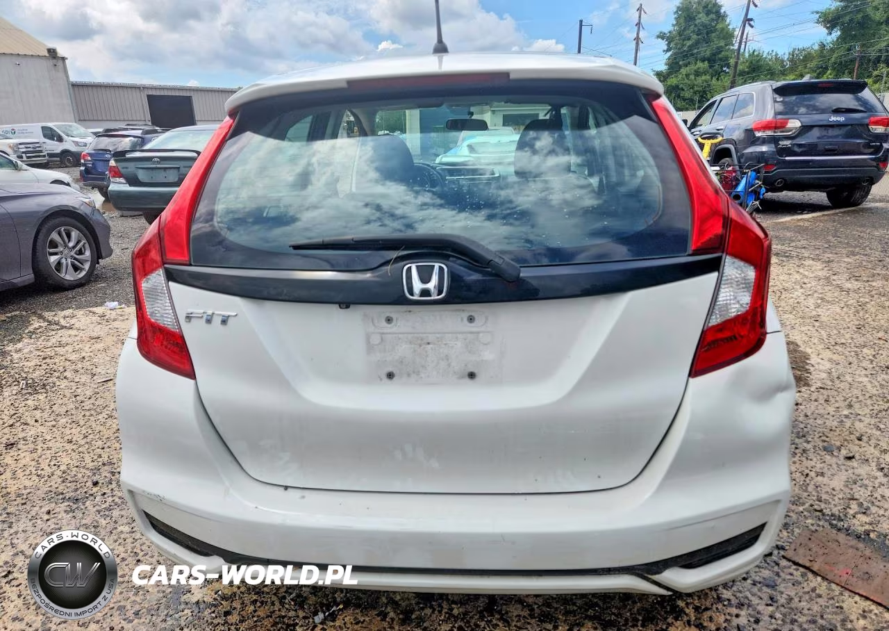2019 Honda Fit Lx VIN:3HGGK5H43KM715787 - 6