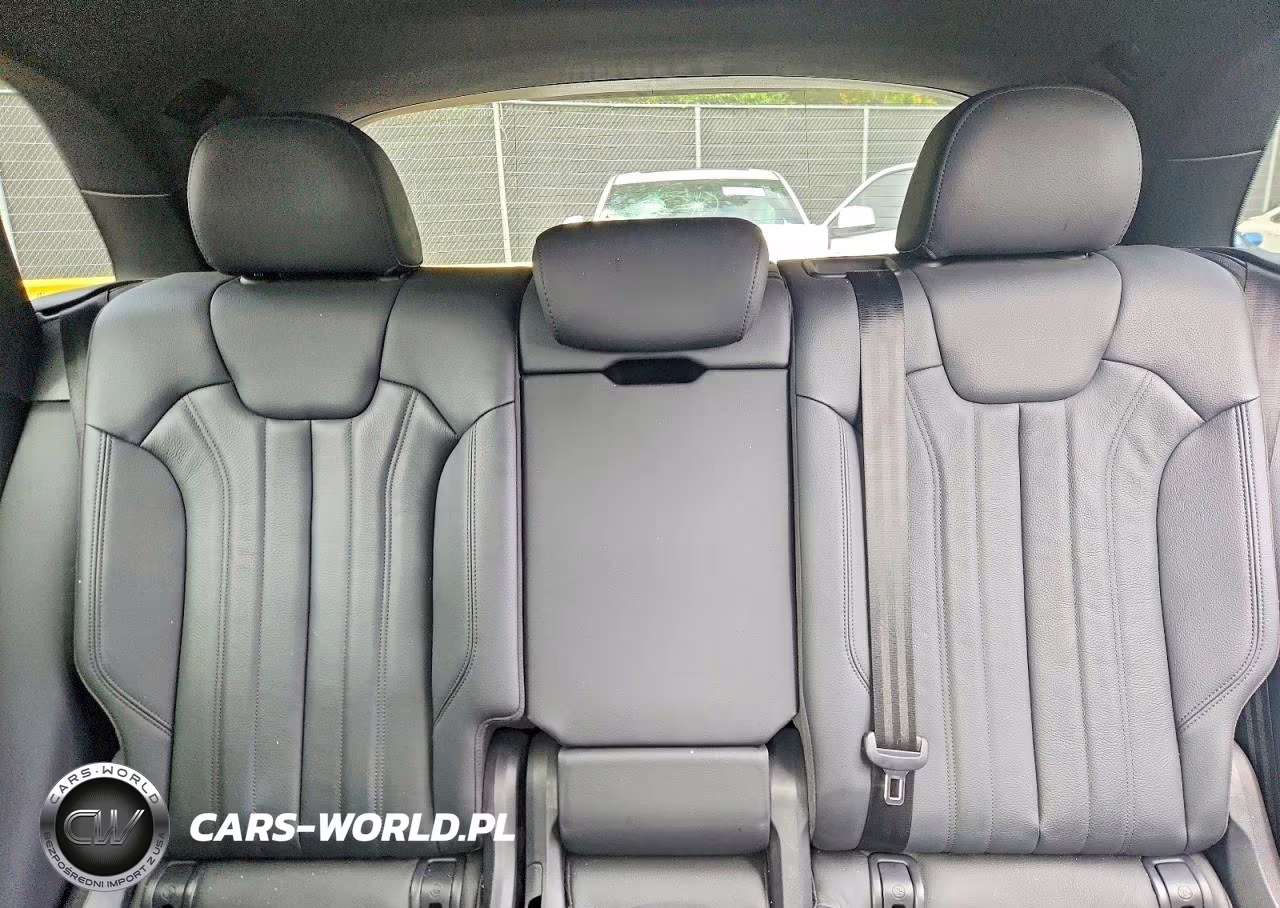 2020 Audi Q5 Premium VIN:WA1ANAFYXL2121999 - 10