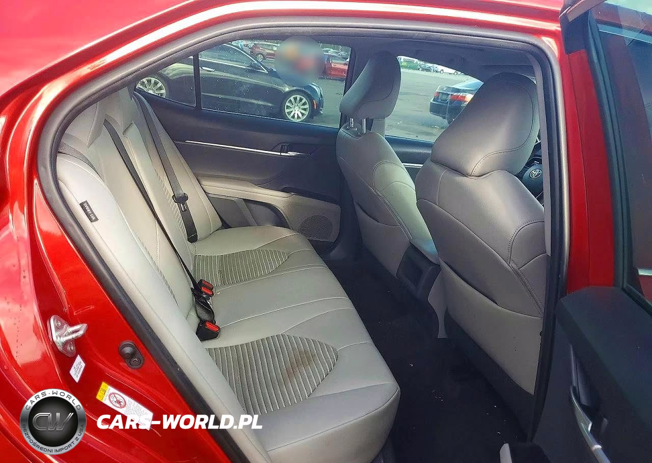 2019 Toyota Camry Se VIN:4T1B11HK2KU164696 - 10